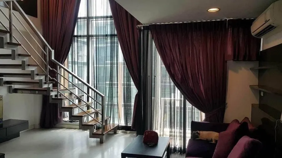 For sale: D 65 Condominium, Duplex room, decorated with built-ins, 2 floors, so nice to live in., you must reserve it quickly.
