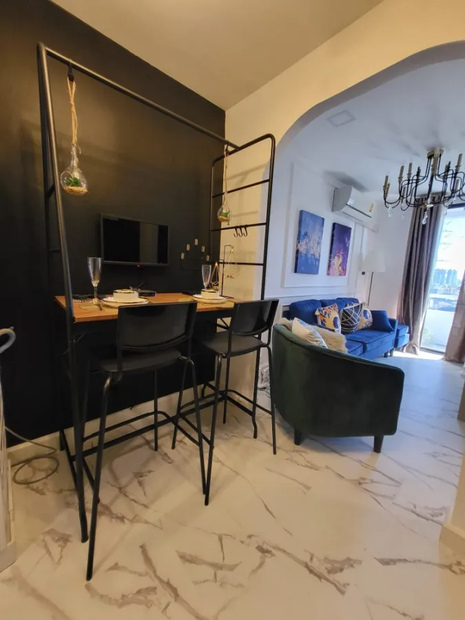 Ratchada Orchid for sale, corner room, very nice decoration, wide balcony, plus a good bathtub This must be booked quickly.