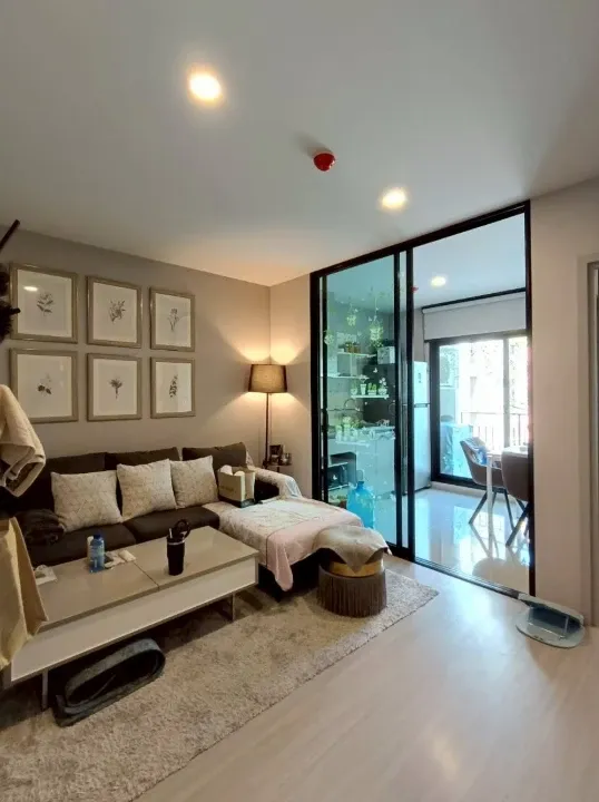 Wow for sale, Aspire Asoke-Ratchada, 1 bedroom, very beautiful decoration. Every piece is beautiful. Nice atmosphere, hurry and make a reservation.