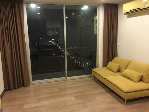 Release Chawathai Ramkhamhaeng, 2 bedrooms, a lot of usable space. High floor has great city view. Don't miss it. images