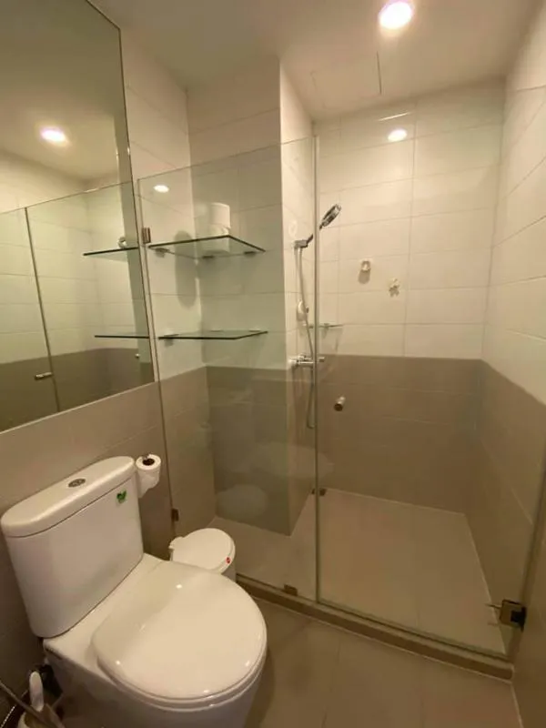 For rent, Ideo Q Ratchathewi, the most beautiful room, 2 bedrooms, fully furnished, good view, central area, very good, book now, hurry up