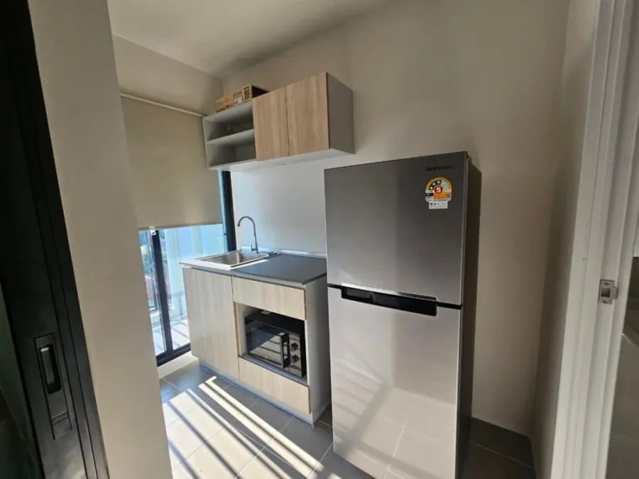 For rent: Me Onnut-Rama 9, low-floor unit, comfortable and affordable. Book now!