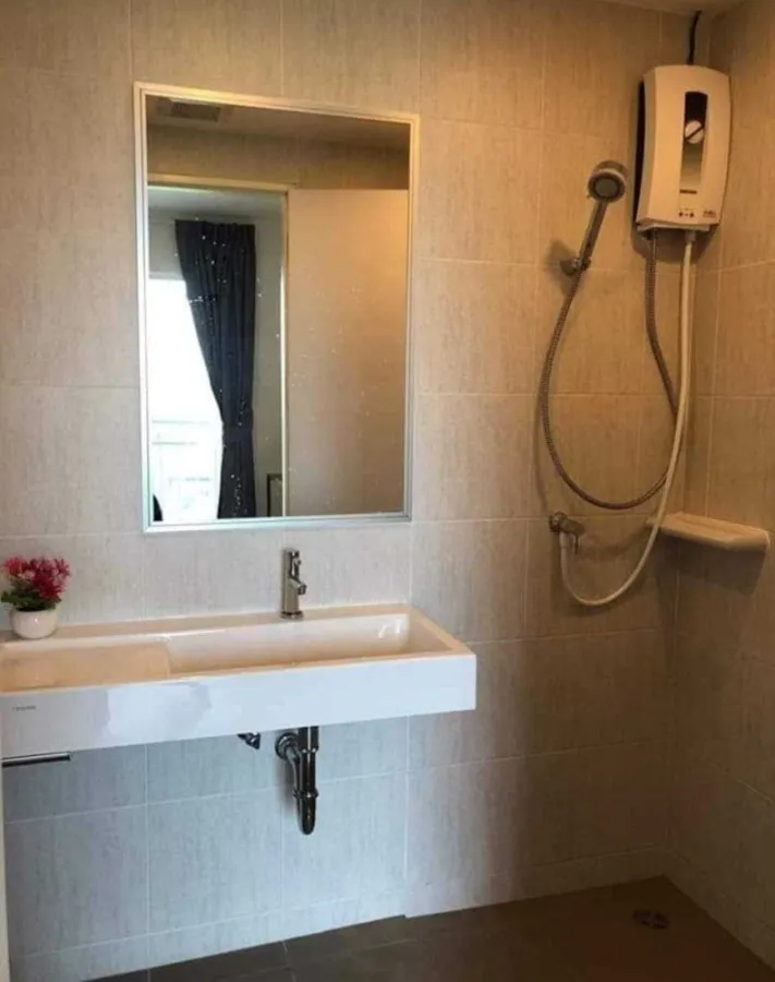 Condo for rent, Lumpini Ville Ratchaphruek, Bang Waek, nice room, complete in one place. Let me tell you, don't wait.