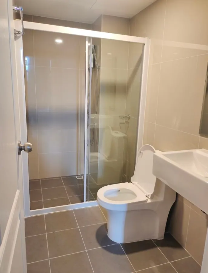 For rent, The Indeed Condo, Amata, auspicious room number, room is divided into proportions have privacy