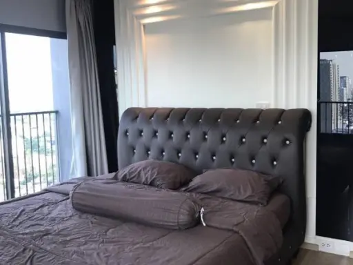 Urgent for rent !! Condo Noble Remix Sukhumvit 36, corner room, high floor, beautiful view, full facilities You can't miss it !!
