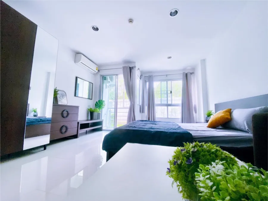ขาย ไมล์สโตน เสรีไทย ห้องสตูดิโอ ขนาดห้อง 30 ตร.ม. ตกแต่งพร้อมอยู่ ร่มรื่น สบายตา อย่ารอช้า!!