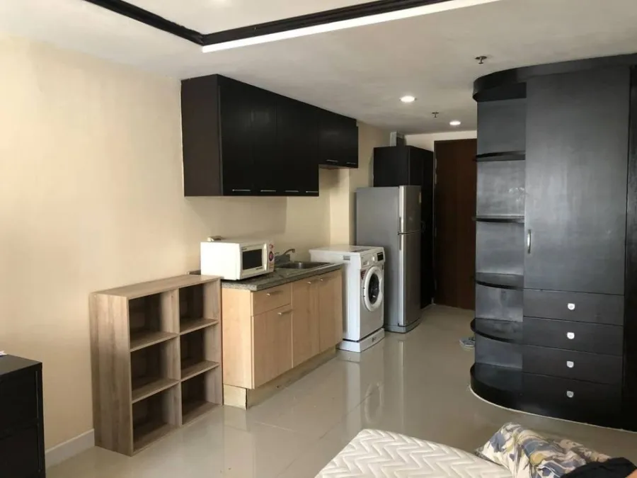 For sale, for rent!! The Trendy Condominium, 9th floor, beautiful room, fully furnished Ready to own, reserve now!!