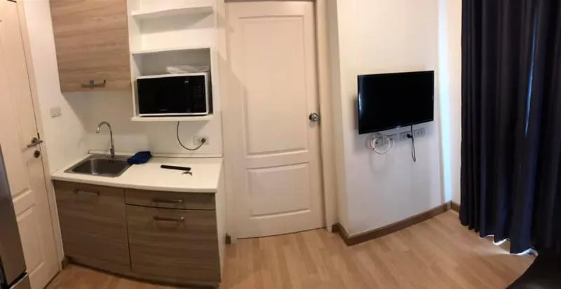 Sell ​​/ rent urgently !! Condo Insio tight furniture Complete electrical appliances Nice room, very clean, don't miss it !!