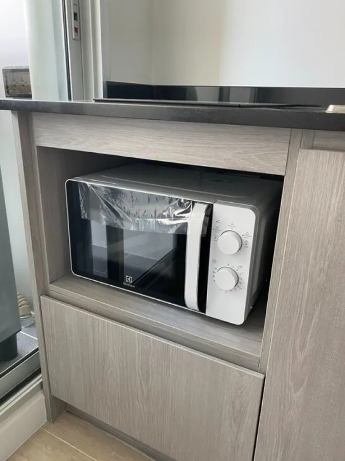 For rent, The Ville Express Ratchayothin, corner room, 2nd floor, fully furnished, good electrical appliances, book quickly