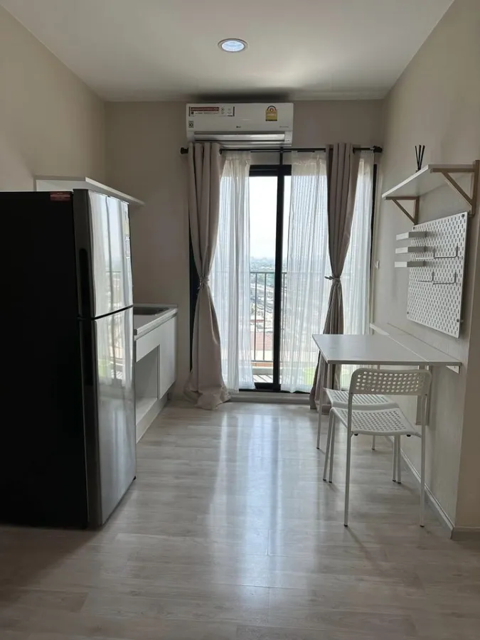 For rent, Plum Condo Central Station, 1 bedroom, 1 bathroom, fully furnished. and electrical appliances, book now