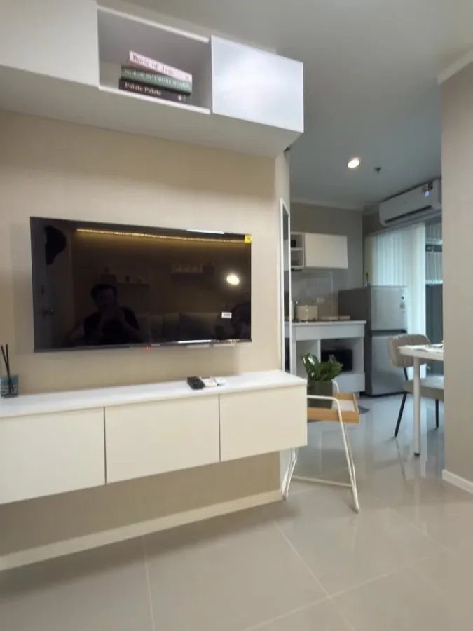 ขาย Lumpini Ville Naklua - Wongamat ห้องแต่งสวย บิ้วอินเฟอร์นิเจอร์อย่างดี ห้ามพลาด