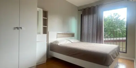 ให้เช่า Condolette Dwell Sukhumvit 26 วิวต้นไม้ ไม่ร้อน เฟอร์นิเจอร์ครบ โซฟานั่งสบาย รีบจองเลยจ้า
