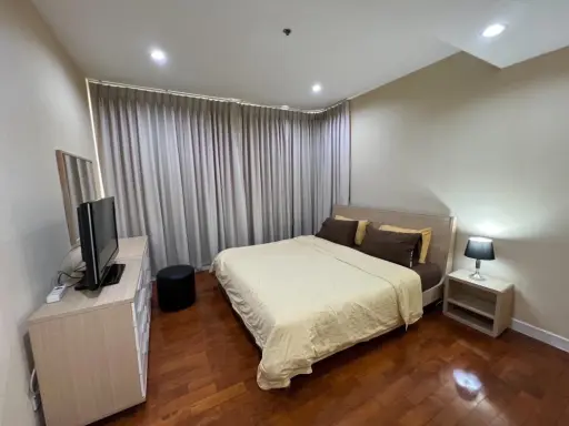 ให้เช่า!! คอนโด สิริ เรสซิเด้นซ์ สุขุมวิท 24 ห้องตกแต่งสวย เฟอร์นิเจอร์ครบพร้อมเข้าอยู่ รีบจองเลย!! images