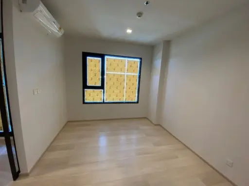 For sale: 1 bedroom, Life One Wireless, 17th floor, Embassy view. Empty room, not yet decorated, good price, buy quickly.