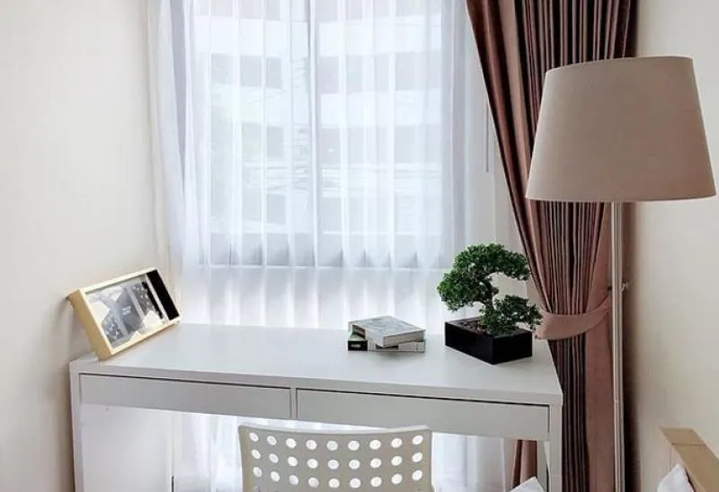 For rent Bangkok Feliz Sathorn-Taksin. The room is beautifully decorated, very luxurious, modern tone, good atmosphere, fully furnished.