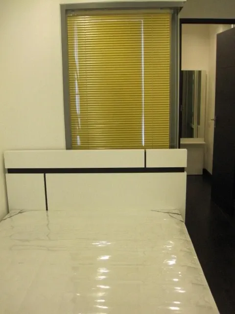 Condo for rent, Ideo Q Phayathai, spacious, clean, furniture, equipment, complete electrical appliances