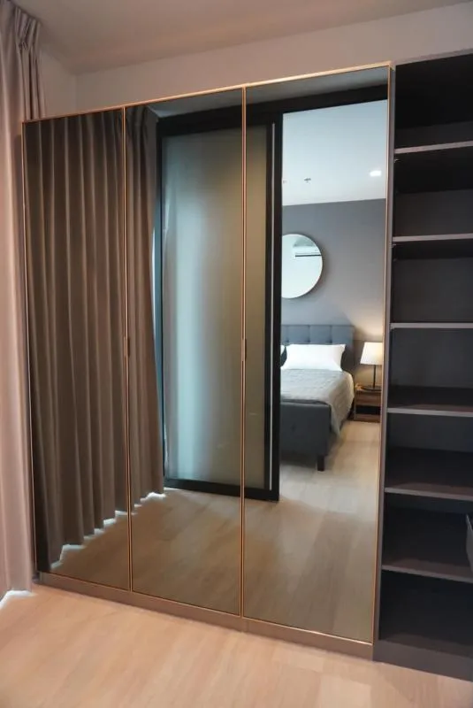 Condo for rent, Life One Wireless, beautiful room, high floor, expressway view, fully furnished, super nice, central luxury Easy to travel near BTS Hurry and grab it.