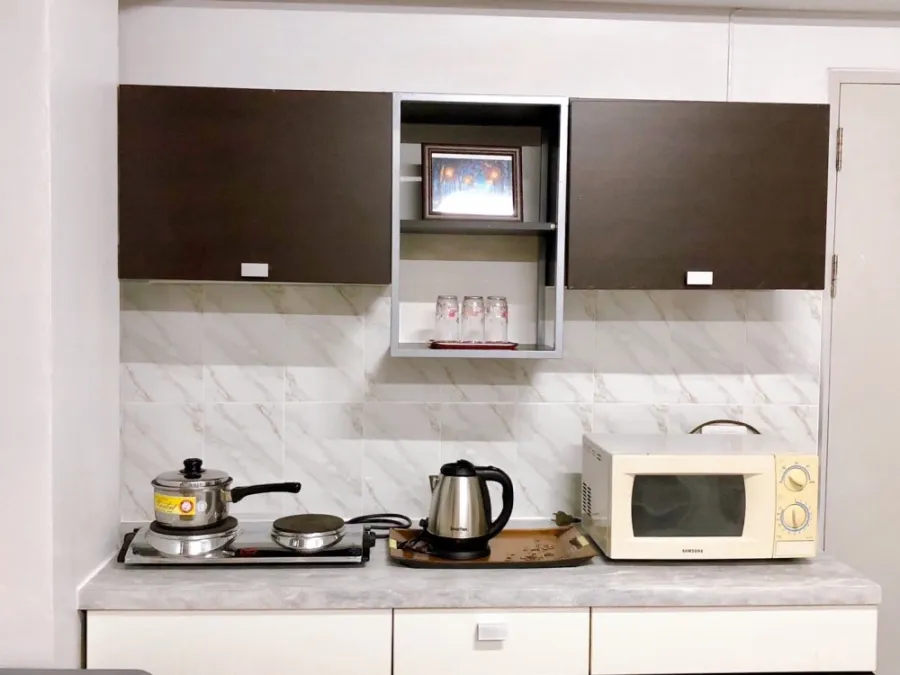 For sale/rent!! Lasalle Park Condo, 4th floor, Building C (wide corner room), good price, ready to move in, hurry and reserve now!!