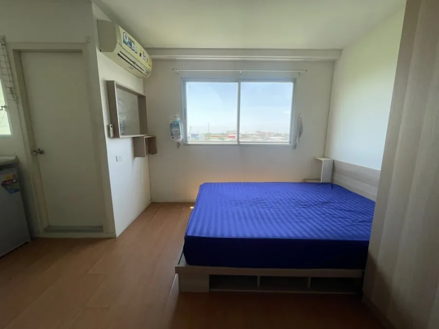 For rent Lumpini Condotown Chonburi - Sukhumvit 7th floor, pool view, fully furnished, book now, don't miss out.