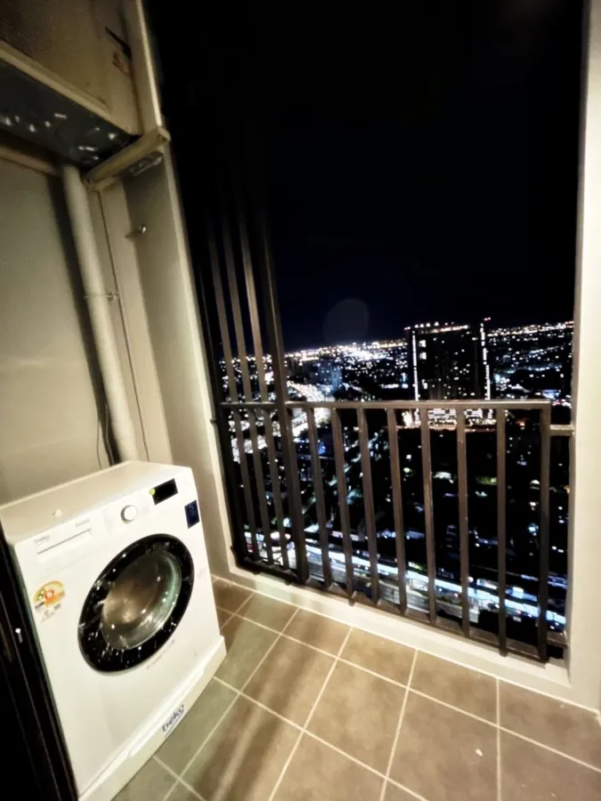 For rent!! Ideo Ramkhamhaeng - Lamsalee Station, 35th floor, beautiful and luxurious room, fully furnished, ready to move in! Reserve now!!