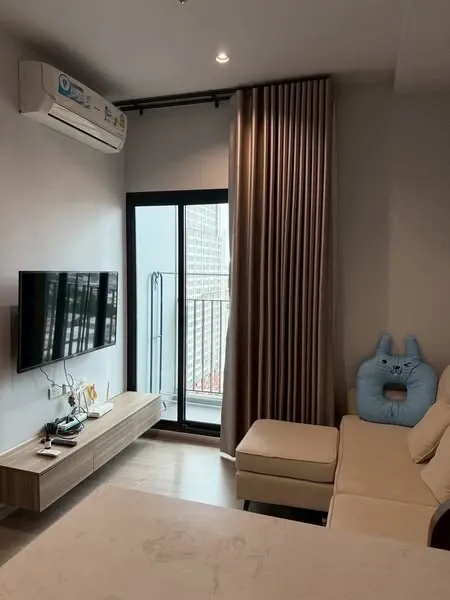 ให้เช่า Altitude Unicorn Sathorn - Tha Phra 1 ห้องนอน 1 ห้องน้ำ มาพร้อมเฟอร์นิเจอร์ครบครัน หิ้วกระเป๋าเข้าอยู่ได้เลยจ้า