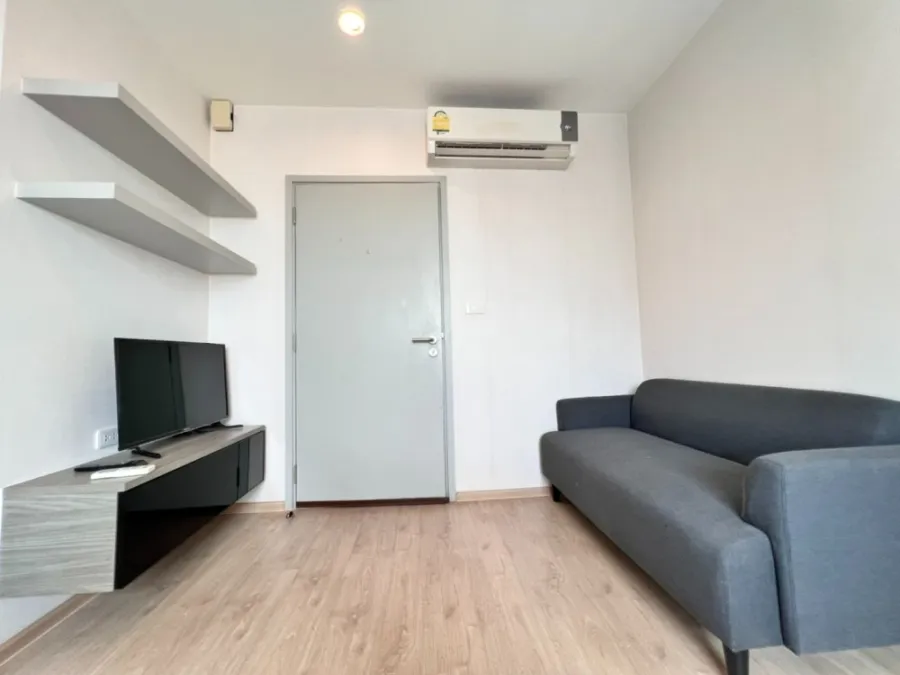 For sale and rent, Ideo Sathorn-Tha Phra, room ready to move in, 27th floor, good view, not too expensive, all in one place, must reserve quickly.