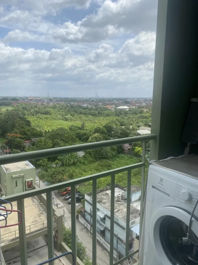 Condo for sale, Lumpini Park Petchkasem 98, 10th floor, has a clear view, plus a great price. Not coming to buy is that you missed something.