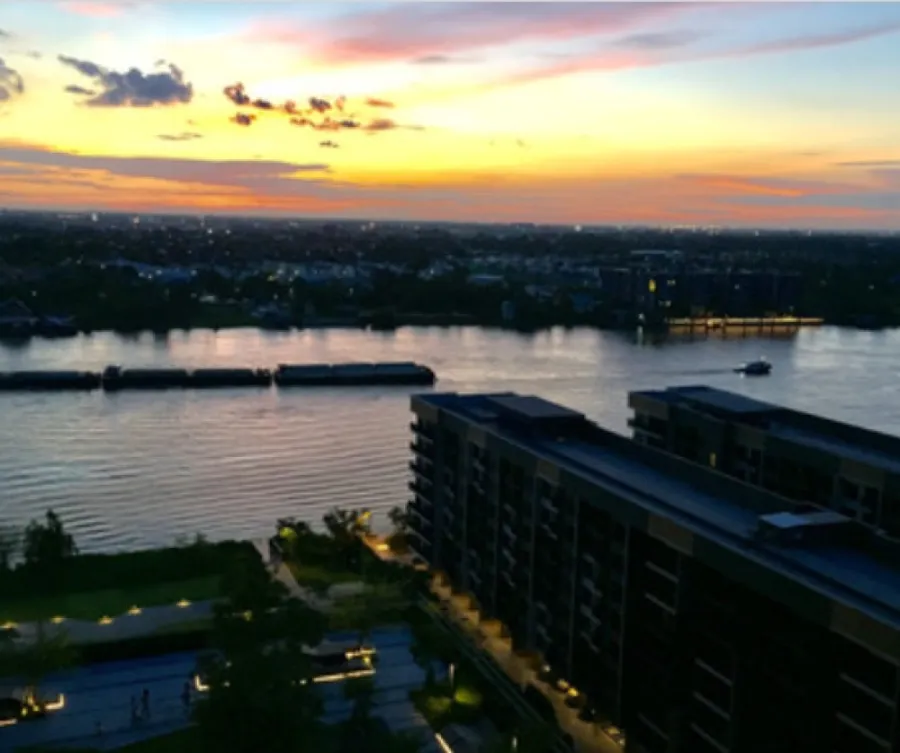 Wow, beautiful view, condo for rent, The Politan Rive, high floor, excellent view of the Chao Phraya River. come first come first