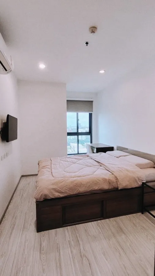 Condo for rent or sale, Ideo Mobi Sukhumvit Eastgate, nice room, modern style, soft tones, don't miss it