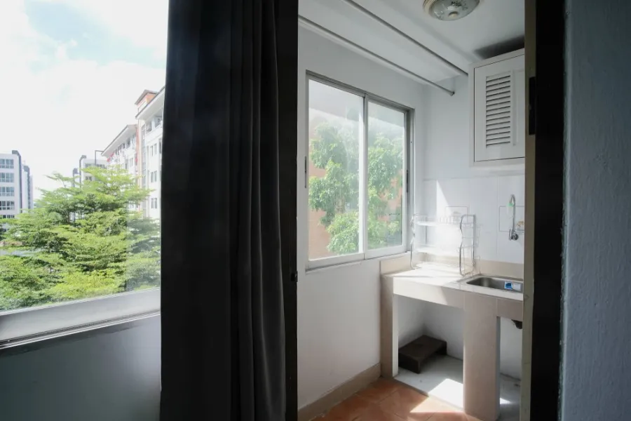 Condo for sale, Regent Home 1, Phaholyothin 67, beautiful room, good location, special price, don't wait.