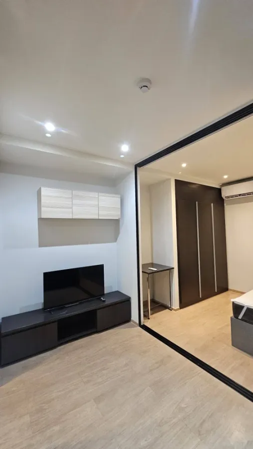 For rent: The Matt Sathorn-Thapra 2. Very spacious balcony. Fully furnished with appliances. Just bring your belongings and move in.