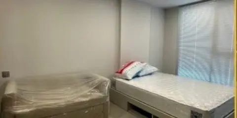 For rent Atmoz Oasis Onnut ห้องกั้นแยกชัดเจน แบ่งโซนลงตัว รีบมาจับจองเลย อย่าพลาดเด็ดขาด