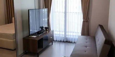 ให้เช่า The Parkland Phetkasem 56 ห้องน่าอยู่ เห็นวิวเมืองสวย ไม่บล็อค ทำเลดี จองเลย