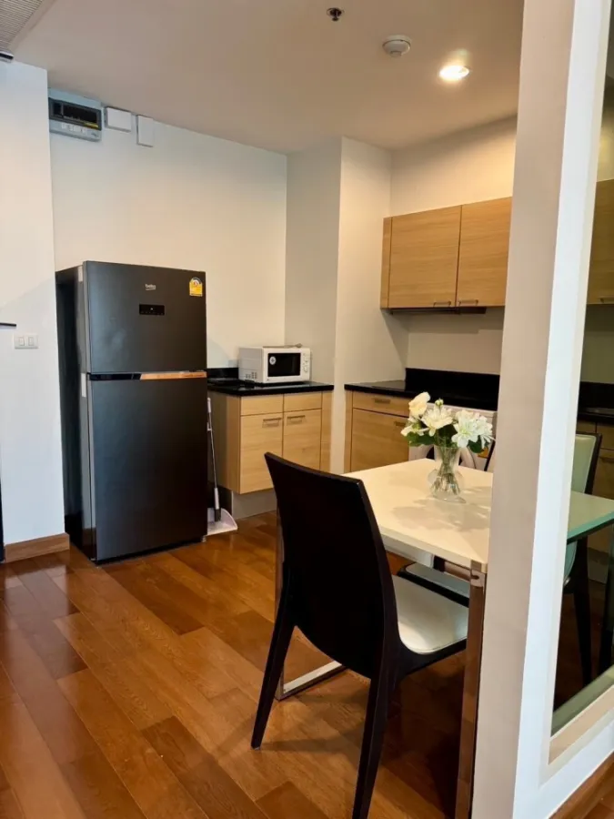 For rent!! Condo The Address Chidlom, 12th floor, good location condo, don't wait, pack your bags and move in!!