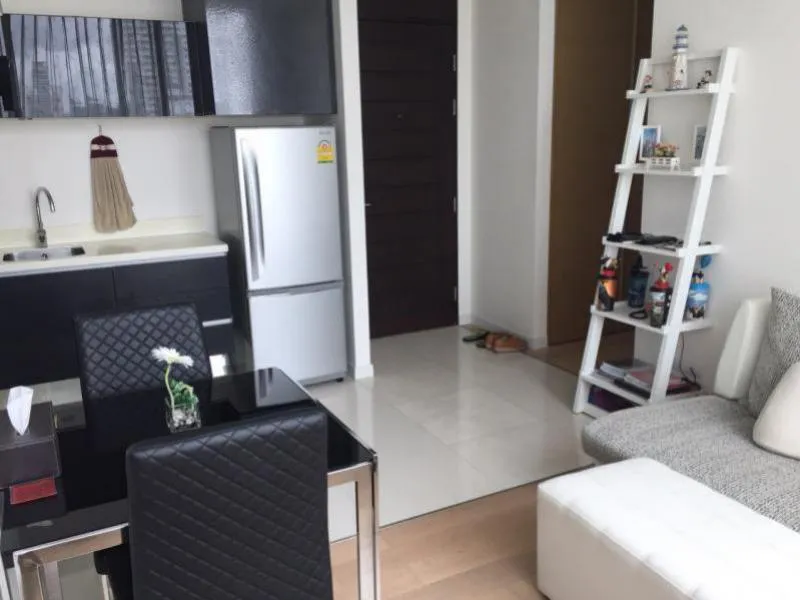Urgent sale Eight Thonglor Residences, beautiful room, ready, good location, hurry!