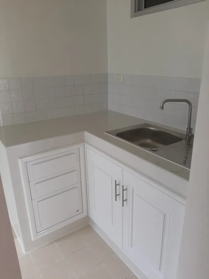 ขาย คอนโด วัน รัชดา-ลาดพร้าว ห้องมุม renovate ใหม่ สวยมาก รีบจอง!!