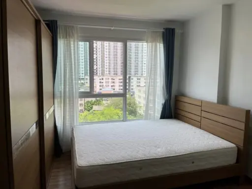 ให้เช่า คอนโด รีเจ้นท์ โฮม 20 ประชาชื่น 16 ห้องกั้น 1 นอน ตกแต่งด้วยเฟอร์นิเจอร์ครบครัน รีบจองด่วนๆ