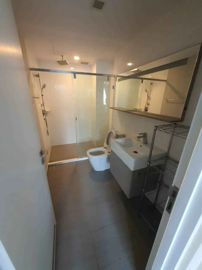 ให้เช่า The Room Sukhumvit 40 ตกแต่ง Buit-In อย่างดี น่าอยู่ขนาดนี้ รีบจับจองเป็นเจ้าของเลยจ้า