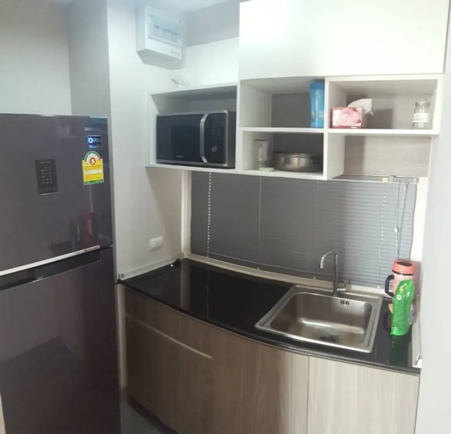For rent, sucharee life, Laksi-Chaengwattana, private corner room, large balcony, cool breeze, hurry to book before it's out of hand.