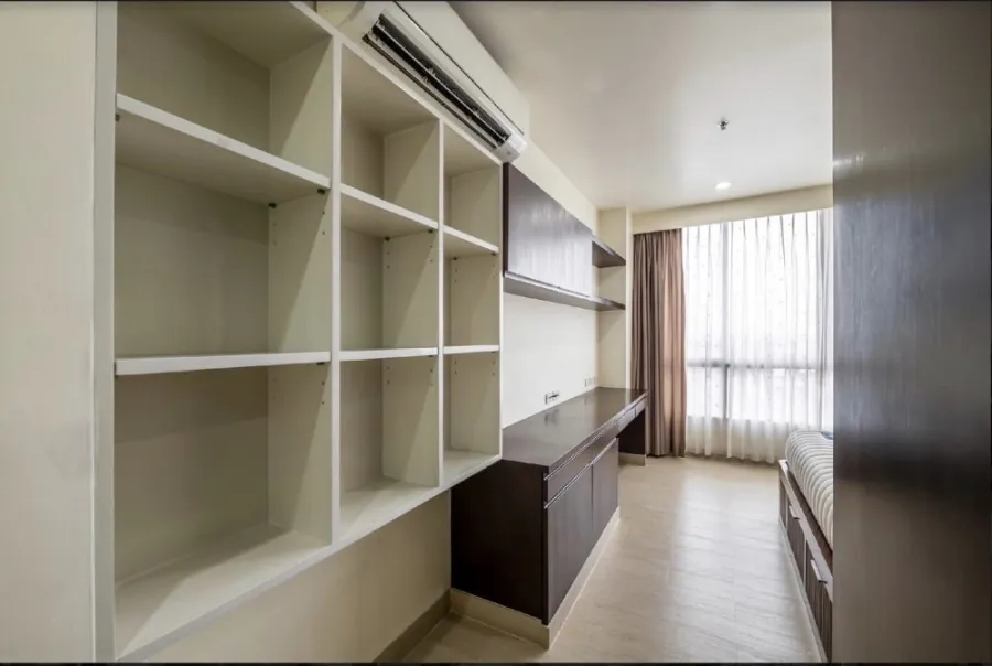 ขาย คอนโด Star Estate พระราม 3 ชั้น 7 ห้องมุมเป็นส่วนตัวมาก มีระเบียง 3 ระเบียง พร้อมเฟอร์ฯ ด่วนๆ