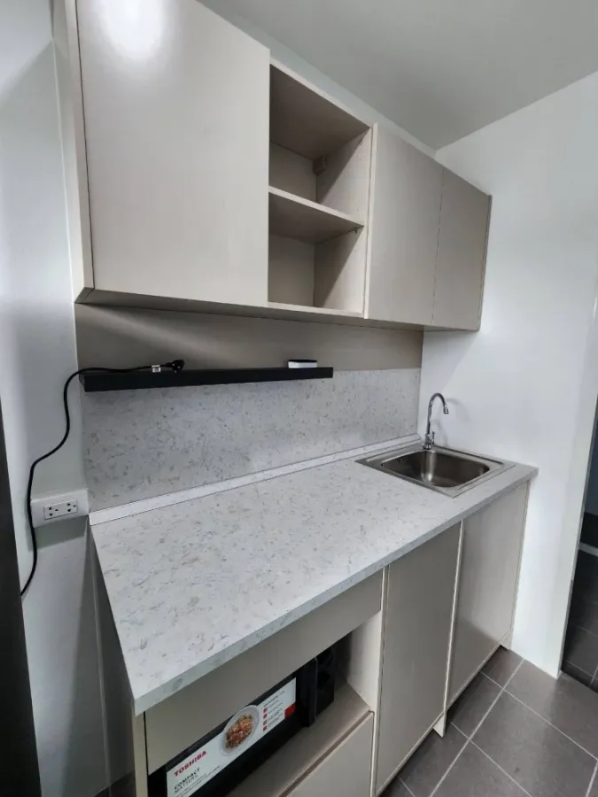 For rent!! The Unite Condo On Nut-Pattanakarn 4th floor, corner room, beautifully decorated room, everything complete in one place, don't miss it!!