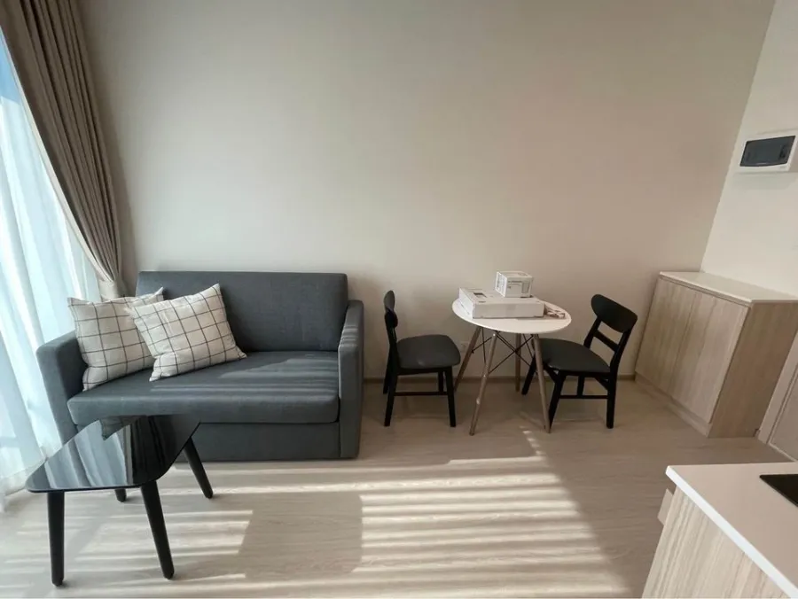 ให้เช่า Nue Noble Ratchada Ladphroa ห้อง one bed room ชั้น 19 หันหน้าเข้าเมืองไปทาง จองเลยจ้า
