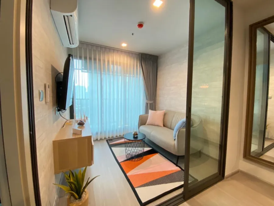For rent Life Ladprao, the most beautiful room. Fully built-in, great view, very private must end in this room