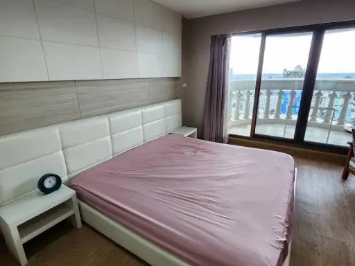 ขาย State Tower Condominium ห้องกว้างพื้นที่ใช้สอยเยอะ ทำเลดี เดินทางสะดวก มองเห็นวิวแม่น้ำสวย จองด่วนๆ