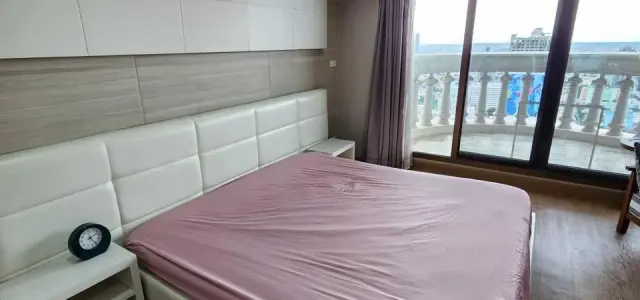 ขาย State Tower Condominium ห้องกว้างพื้นที่ใช้สอยเยอะ ทำเลดี เดินทางสะดวก มองเห็นวิวแม่น้ำสวย จองด่วนๆ images