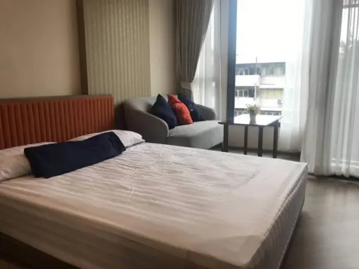 Selling The Base Saphanmai, 5th floor, luxuriously decorated like a sample room. Plus everything is complete. Book now.