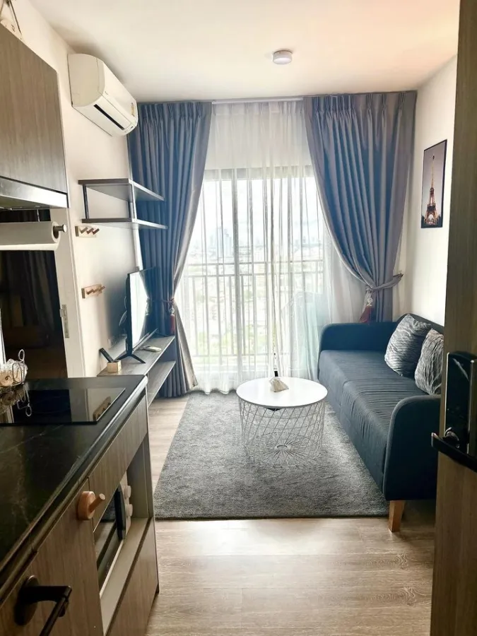 Condo for rent Kensington Sukhumvit-Thepharak. Decorated and ready to move in. Just carry your bags and move in. Don't miss it.