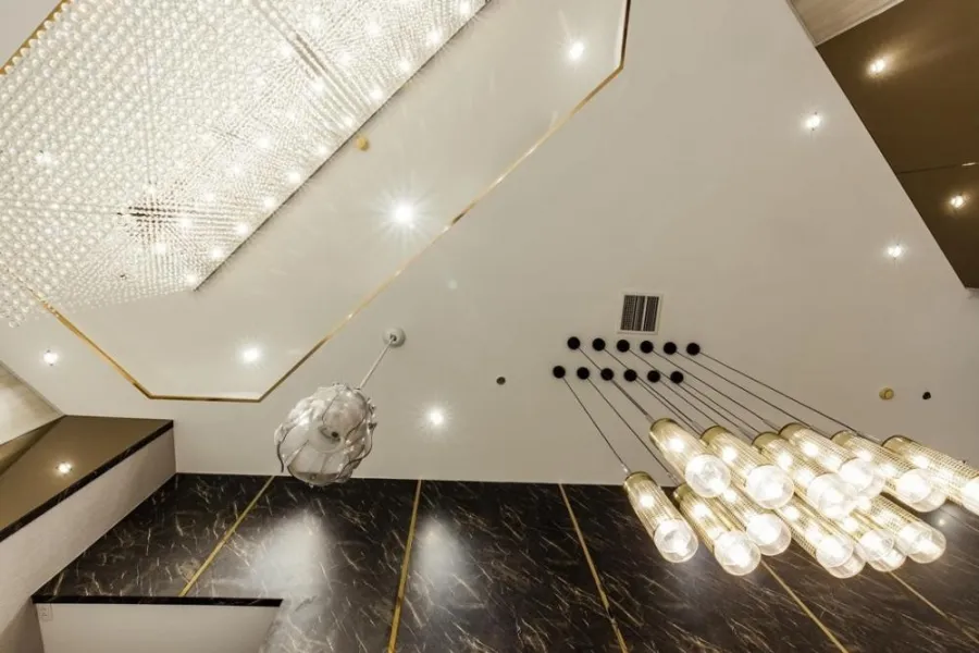 ขายด่วน!! คอนโด เบ็ล แกรนด์ พระราม 9 ห้อง Penthouse ชั้นบนสุด เพิ่ง Renovate ใหม่ จองเลย!!