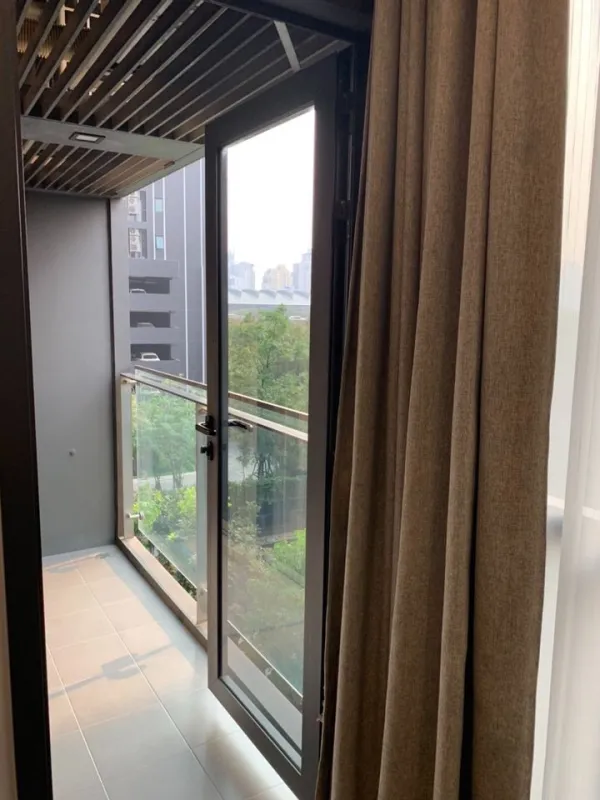 For rent THELINE Asoke-Ratchada 1 นอน 1 น้ำ ชั้น 5 ห้องเปล่า ราคาไม่แรง พร้อม walk-in closet ซื้อเลย