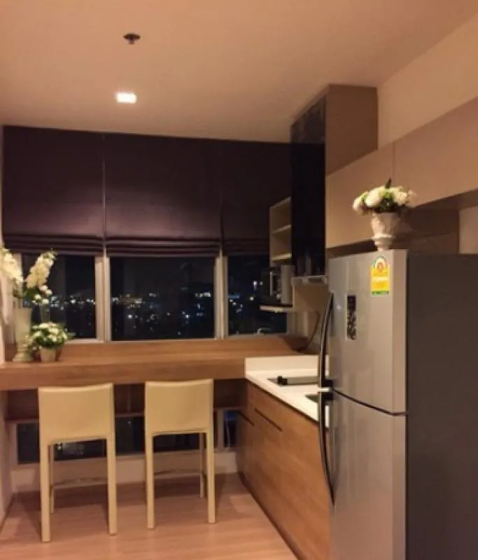 For rent Rhythm Phahon-Ari, beautiful room, 1 bedroom, fully furnished, great view, book now, don't miss it.
